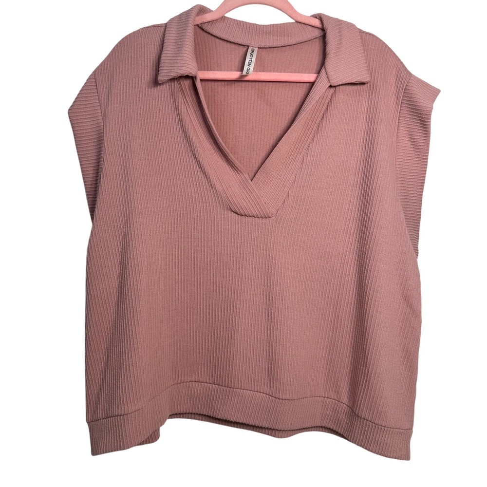 Forgotten Grace Pink Ribbed Collared V Neck Sleeveless Top Plus 2X Soft Feminine